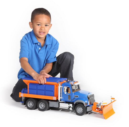 02816 Mack Granite Snow Plow Truck