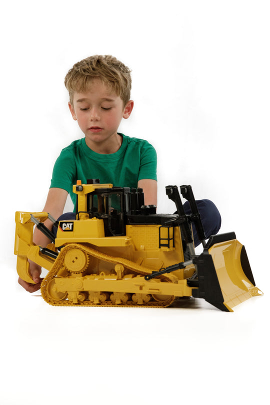 02453 CAT Large Track-type Tractor