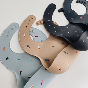 Silicone Baby Bib (Letters White)