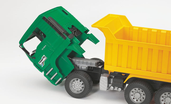 02765 MAN Dump Truck