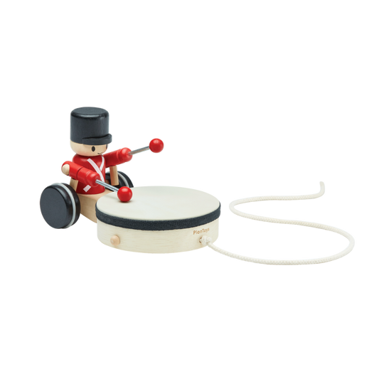5276 Pull Along Drummer