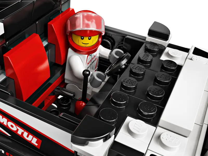 76896 Nissan GT-R NISMO