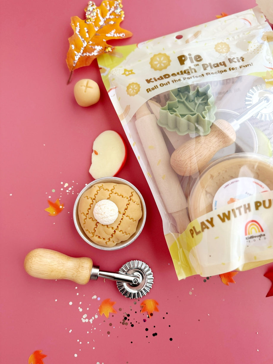 Apple Pie Kiddough Play Kit
