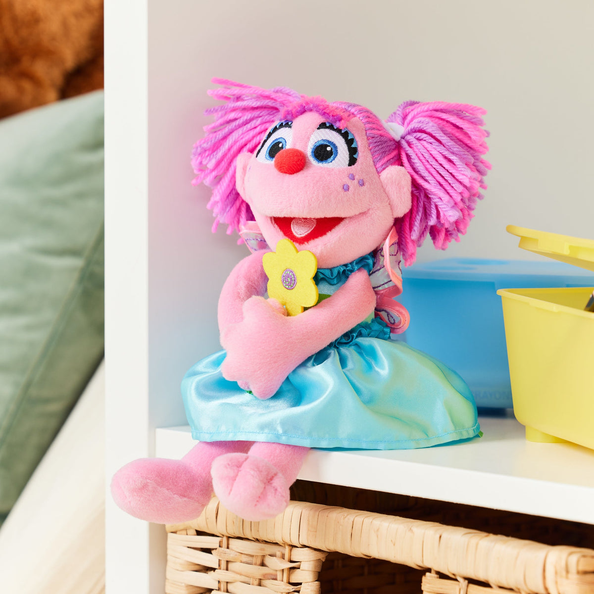 ABBY CADABBY WITH FLOWERS, 11 IN