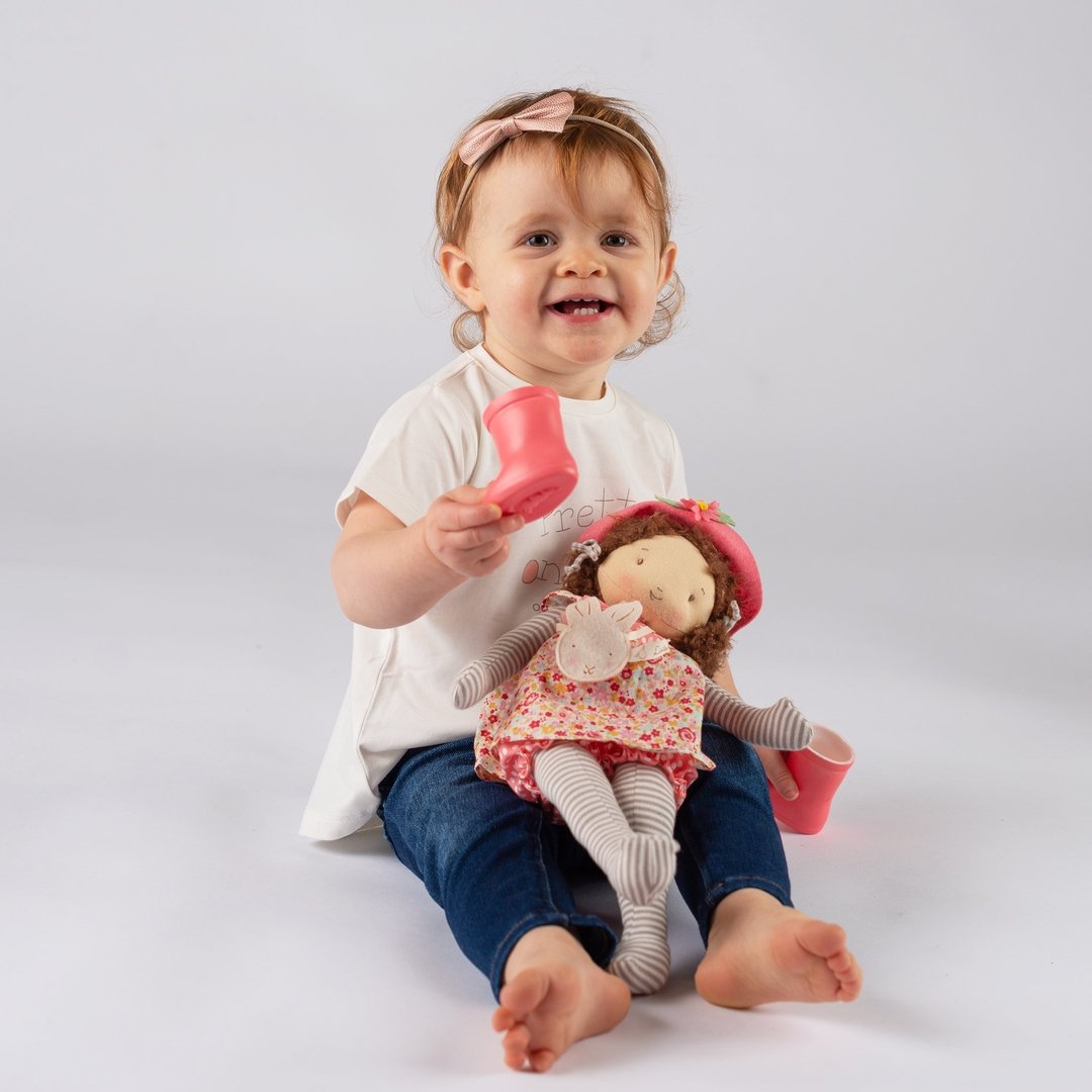 RETIRED - DAISY GIRL...FRIEND DOLL