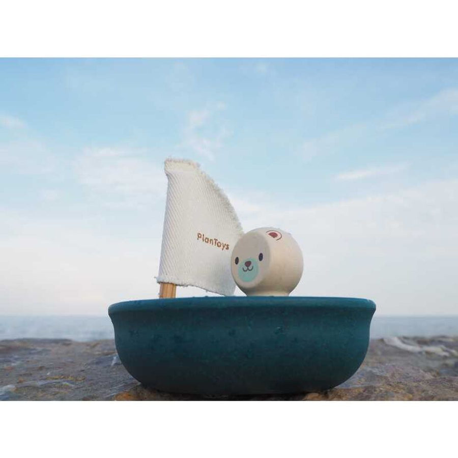 5712 Sailing Boat - Polar Bear