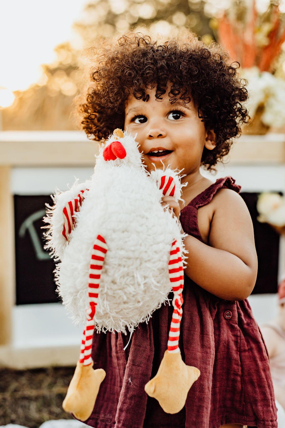 CLUCKY THE CHICKEN 861104 – LittleLeahCo