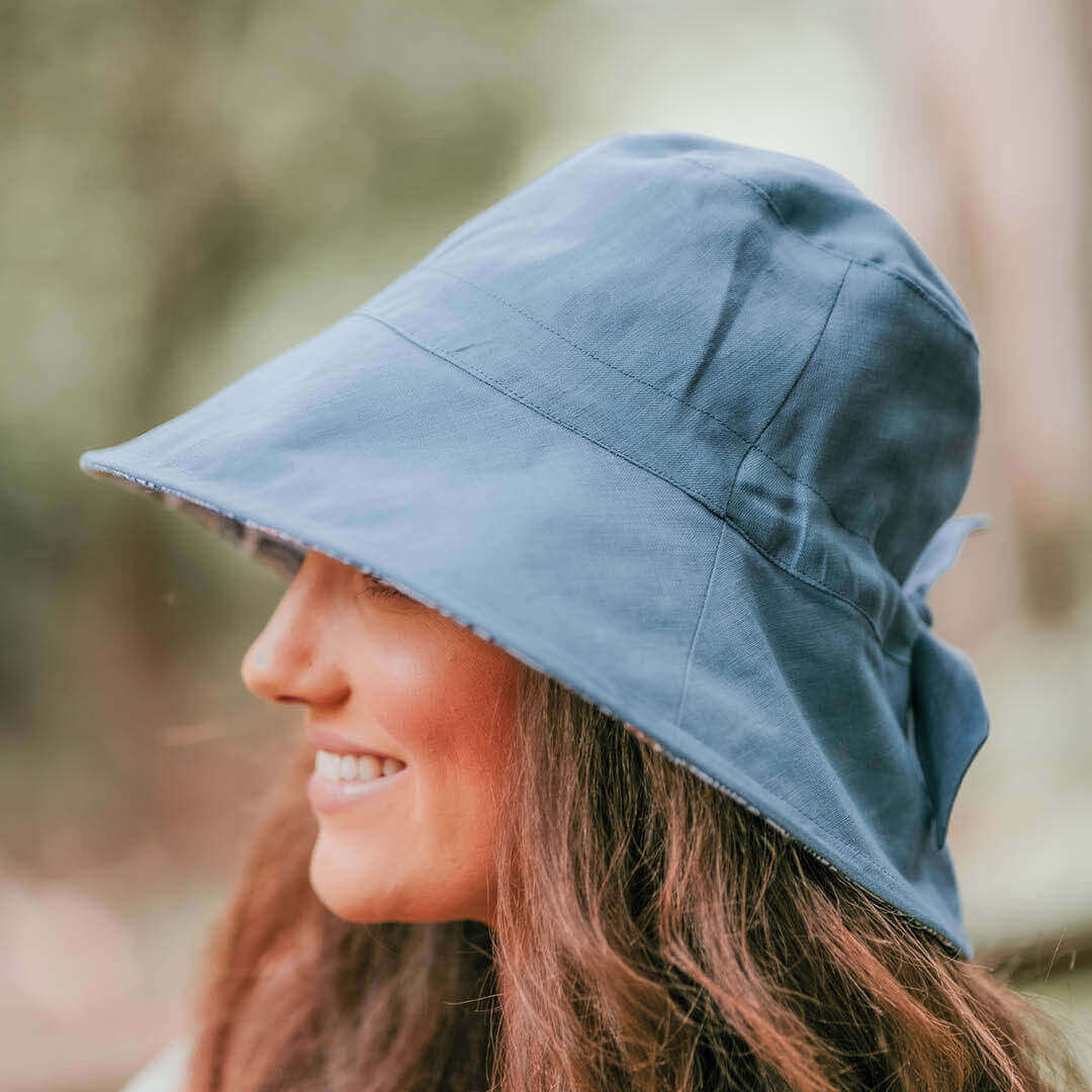 'Vacationer' Reversible Ladies Sun Hat - Sydney / Steele