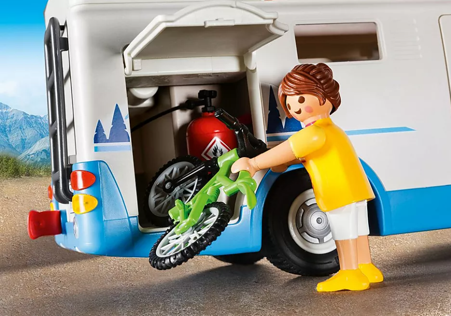 9318 Camping Adventure
